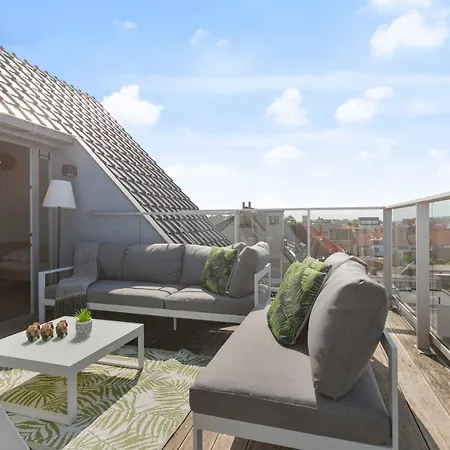 Unique 3-bedroom With Parking In The Heart Of Apartment Ostend