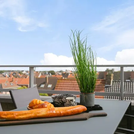 Unique 3-bedroom With Parking In The Heart Of Apartment